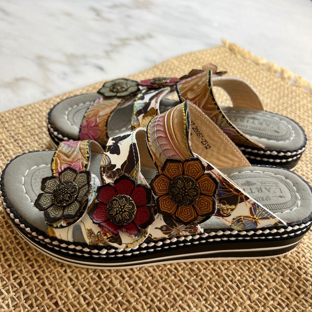 LArtiste Spring Step Naomi Monarch Butterfly Floral Platform Sandals Size 37‎ - Picture 4 of 9